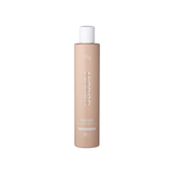 IdHAIR Me Mirror Conditioner bottle, vegan shine conditioner with coconut oil and milk thistle oil
Shine and detangling conditioner by IdHAIR Me Mirror for soft, glossy hair

